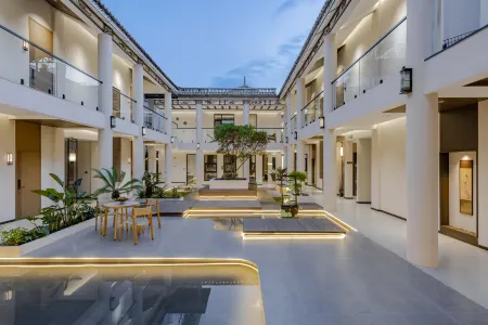 Dali Weishan Fanchen·Songfeng Aesthetic Courtyard Hotel