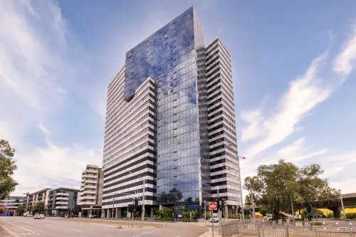 Oaks Melbourne Flemington Suites Hotels in Moonee Ponds
