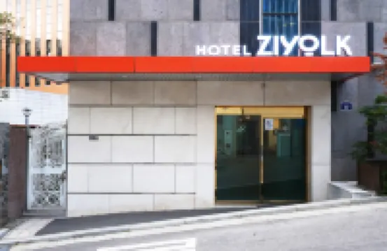 ZIYOLK Seoul Station Các khách sạn gần Cổng Namdaemun