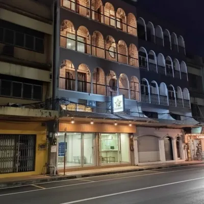 STARHOUSE 추에 창 사원 주변 호텔