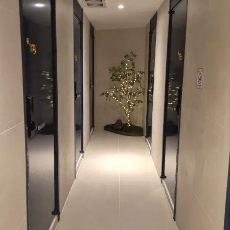 NOMAD hostel