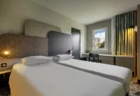 B&B Hotel Niort Sud Venise Verte Hotels in Niort