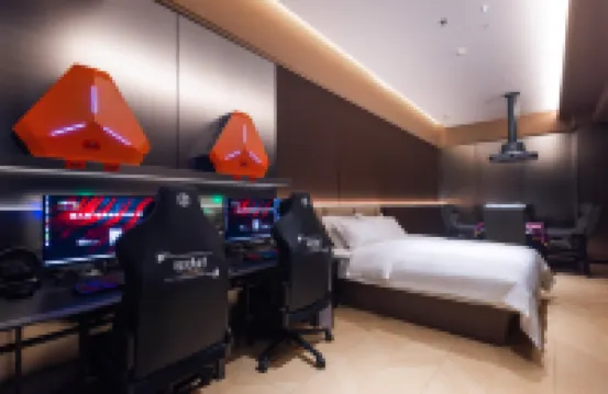 Tongrencho E-Sports Hotel (Beihu Park Bubugao New World)