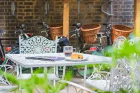 Harper Luxe Serviced Apartments Dunstable