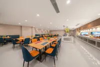 Huidong Ramada Encore Hotel (Overseas Chinese Town) - Morgenmad