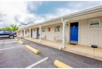 Relax Inn By OYO Natural Bridge I-81