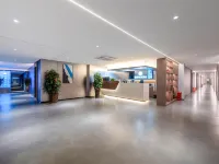 IDJ Love E-Sports Hotel (Kaifeng Qingming Riverside Garden Gulou Night Market) Hotels near Kaifeng Drum Tower