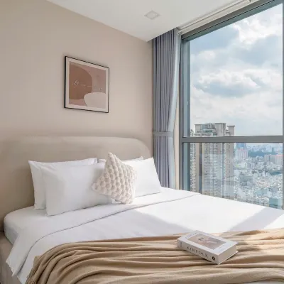 Landmark The Suite Signature Hotels near لاندمارك 81