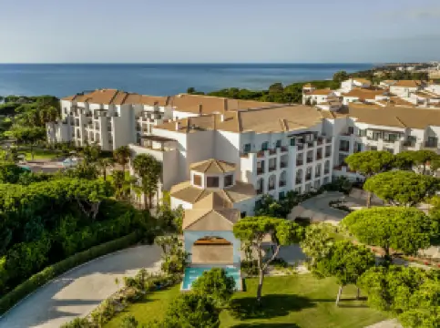 Pine Cliffs Ocean Suites, a Luxury Collection Resort & Spa, Algarve
