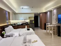 Venice Luxe Corner • Pool, Kitchen, Netflix