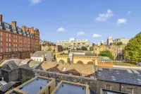 Cleveland Residences Bloomsbury Hotels near Bloomsbury
