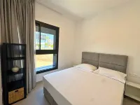 Hypnos Residence - parkir