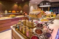 Mövenpick Hotel Amsterdam City Centre - breakfast