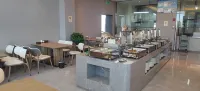 Xinhua Hotel (Republic) - servizio colazione