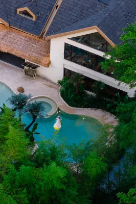Anji Xiaoman Qianqian · Southeast Asian Island Private Hot Spring Designer Vacation Boutique Stay