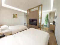 Maoshan Scenic Area Shangqing Lake Holiday Hotel - balcony