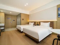 Rezen Huasheng Hotel (Linzhi Hong Kong Road Shopping Street Store) Hotels in Nyingchi