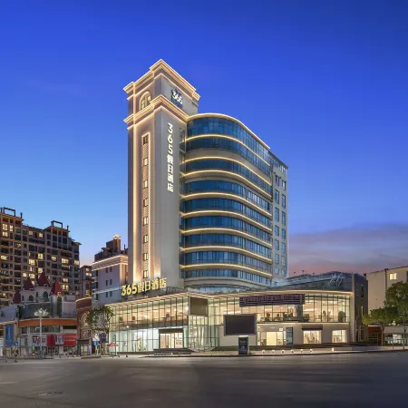 Astor Hotel