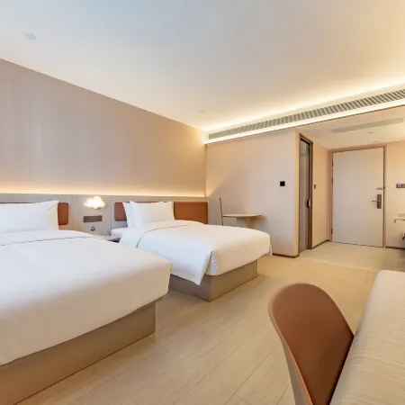 Hanting Hotel (Urumqi Youhao South Road Mingyuan Branch)
