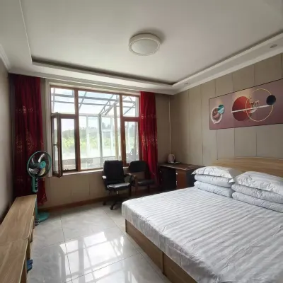 紅松林賓館 Hotels near Lushui River National Forest Park