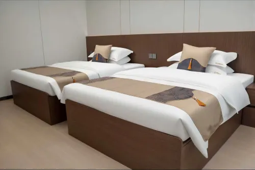 Shanyu Tingfeng | MountainBreeze | Qingyuan Yiju Homestay - 2-Star