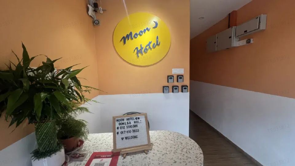 Moon Hotel BRINCHANG town