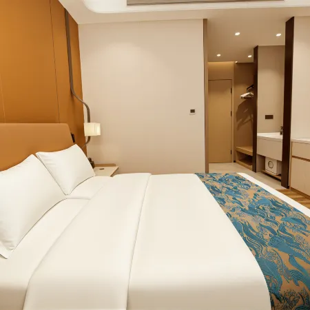 Blue City Yunjing Hotel