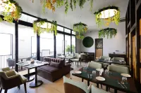 Quality Inn City Centre Varanasi - breakfast