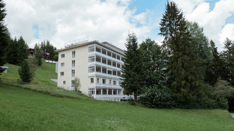 Davos Youth Hostel
