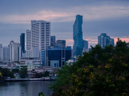 อำแดง บางกอก ริเวอร์ไซด์ โฮเทล