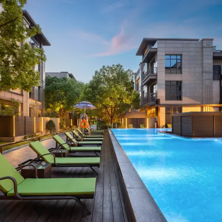 Holiday Inn Shanghai Tourism Zone by IHG
