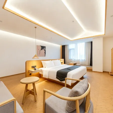 Jianguo Puyin Hotel (Shanghai Zhoupu Kangqiao Yuqiao Metro Station