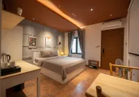 Amsphere Homestay & Restaurant - 2-Star
