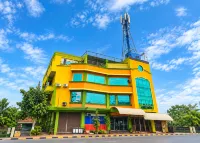 Townhouse Oak Hannie's Inn - 3성급