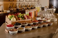 Hampton by Hilton Perm - bar