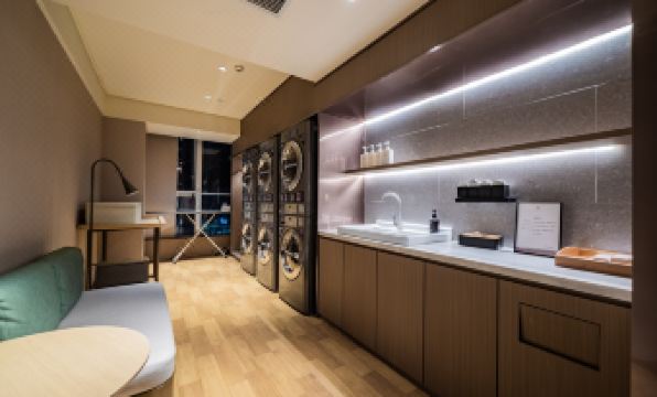 JI Hotel (Chengdu Taikoo Li Center)