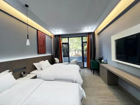 Wande Yuyuan Hotel Отели рядом с достопримечательностью «Shiping Yilonghu National Wetland Park»