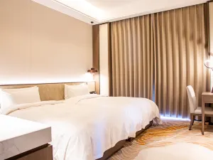 Qixia Mu's Manor Jinshe Hotel