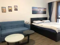 Laoting Romantic Tour Seaview Apartment - balcone
