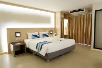 O2 Luxury Hotel Các khách sạn gần Huachiew Chalermprakiet University