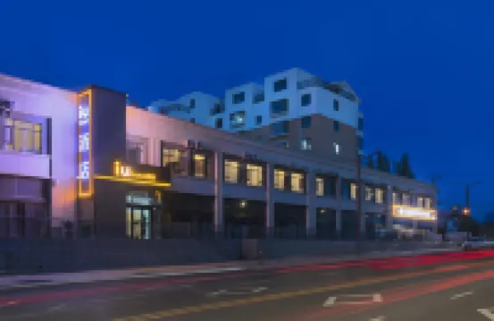 IU Hotel · Taiyuan South Station East Square Store Hotels near Taiyuannan Railway Station