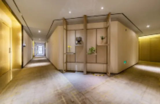 Tianguo Light Luxury Apartment Hotel (Foshan Dali Linli Square)