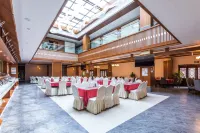 Songpan 56 Rooms Hotel - فطور