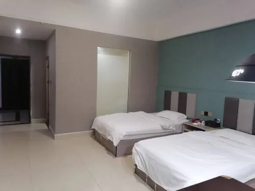 Qiangge Lvzu (Lingshui Huifeng Square Branch)