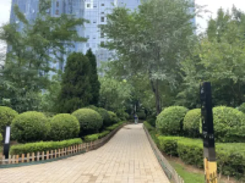 大連•悅朋｜HighRiseSeaViewApartment設計公寓（大連港灣廣場店） 酒店
