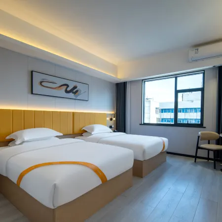 Yixuan Hotel (Chenzhou Yuhou Street Bubugao New World Store)