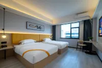 Yixuan Hotel (Chenzhou Yuhou Street Bubugao New World Store)