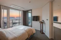Grab the Ocean Songdo Hotel dekat Desa Gamcheon