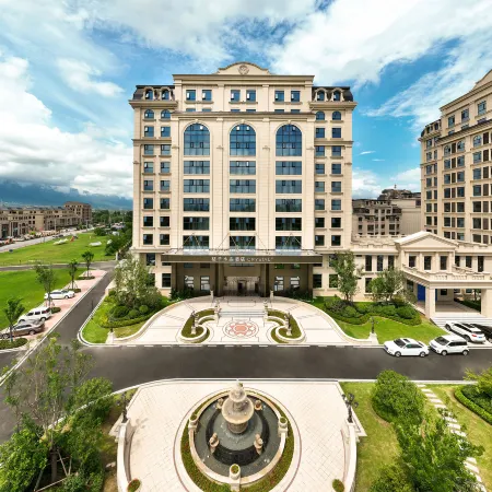 Crystal Orange Anyang Linzhou Hongqiqu Avenue