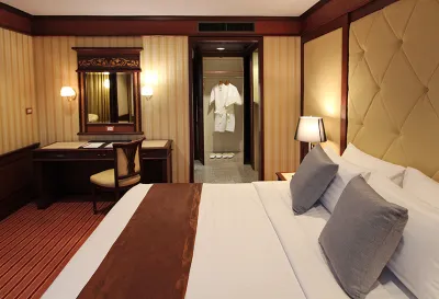 Grand Tower Inn Rama 6 Hotel di Chatuchak Weekend Market